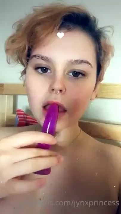 What a pretty new toy 