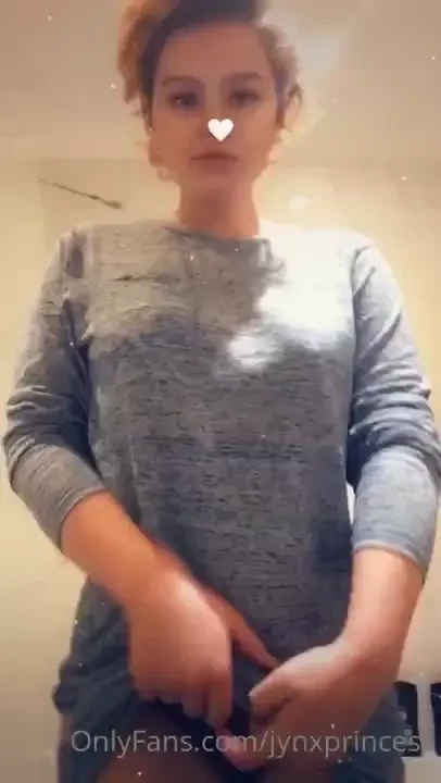 I just want you to be mesmerised by me 