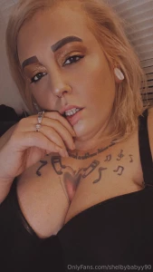 Amp amp the blonde is back