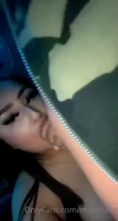 Mama wants her pussy licked and slapped 