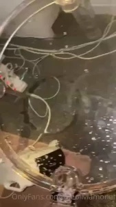 Wait look how much i squirted crystal clear pussy juice i wish it was