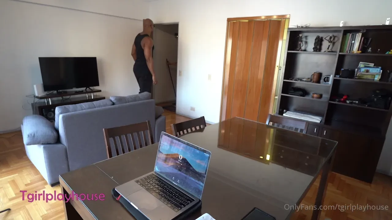 Argentine tgirl guili turns makes her playhouse debut ive followed 