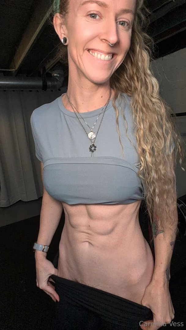 Where are my muscle fans drop me a comment below 