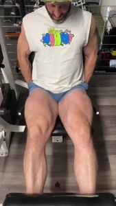 Do you like how thick daddy s thighs are