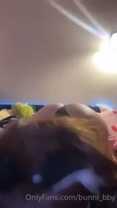 Little butt wiggles