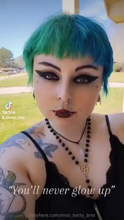 No nudes just my face 