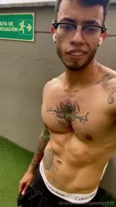 Hey baby have a good night i want to show you something about my day