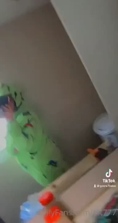 How do u like my costume part 1 