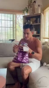 So i ve received another gift here is the unboxing a lot of people
