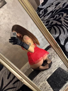 Avvicinati con il tuo naso e senti come odorano le mie calze get part 3