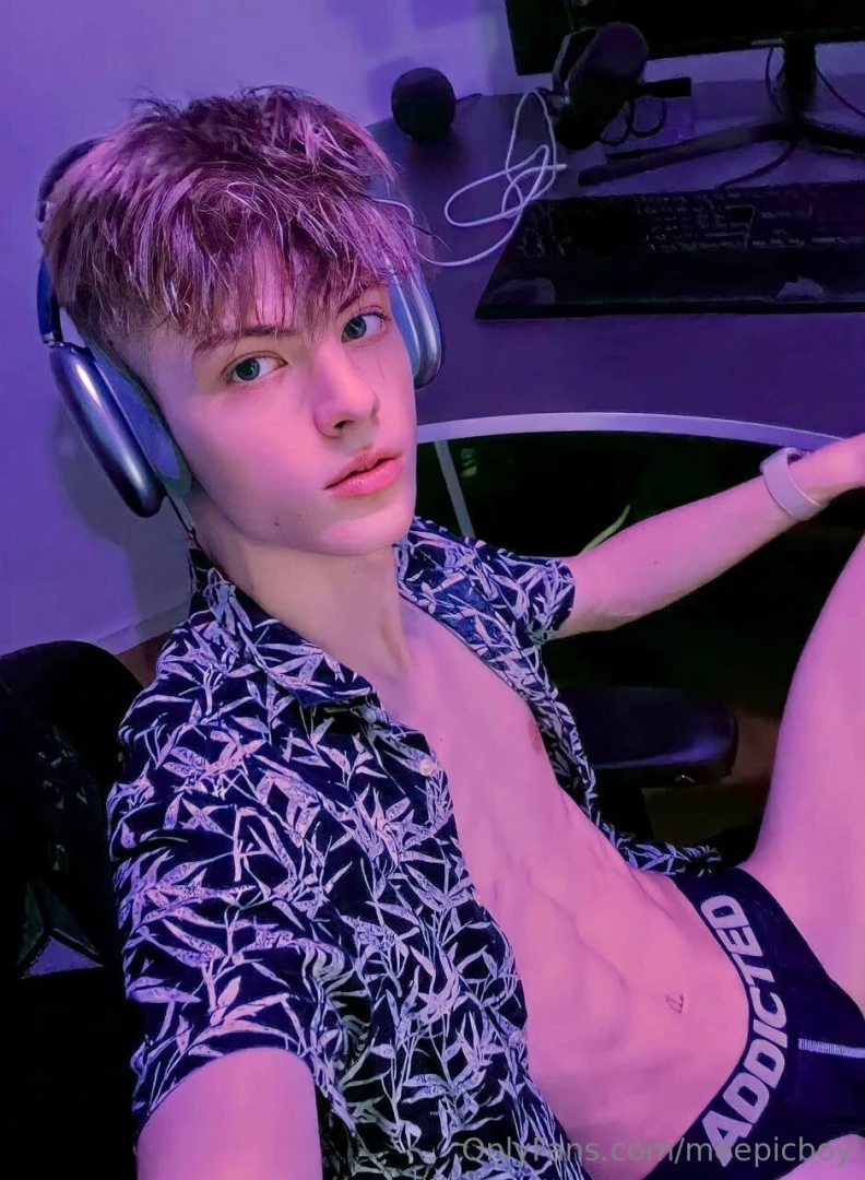 I love starting my weekends slowly and with my favorite music what 