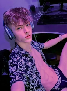 I love starting my weekends slowly and with my favorite music what