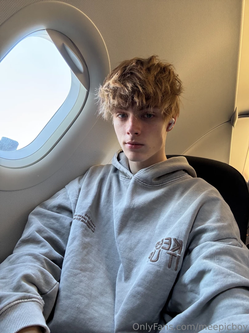 My life is very active and i often have to fly i like this process 