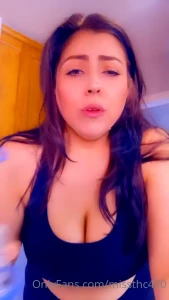 Fans if you love free content please check out my pinned post also my