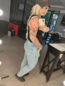 What makes you happy share in the comments part 1