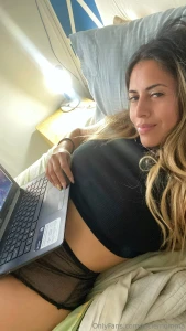 The post-christmas slump has me fully embracing a lazy day in bed