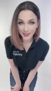 I m your samsung sam i ll be your virtual assistant now what may i