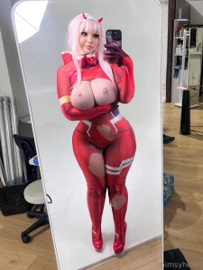 1 like 10 titty squishes