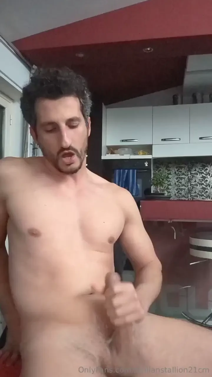 La sborrata di stasera che ho fatto su cam4 come promesso eccola qui 