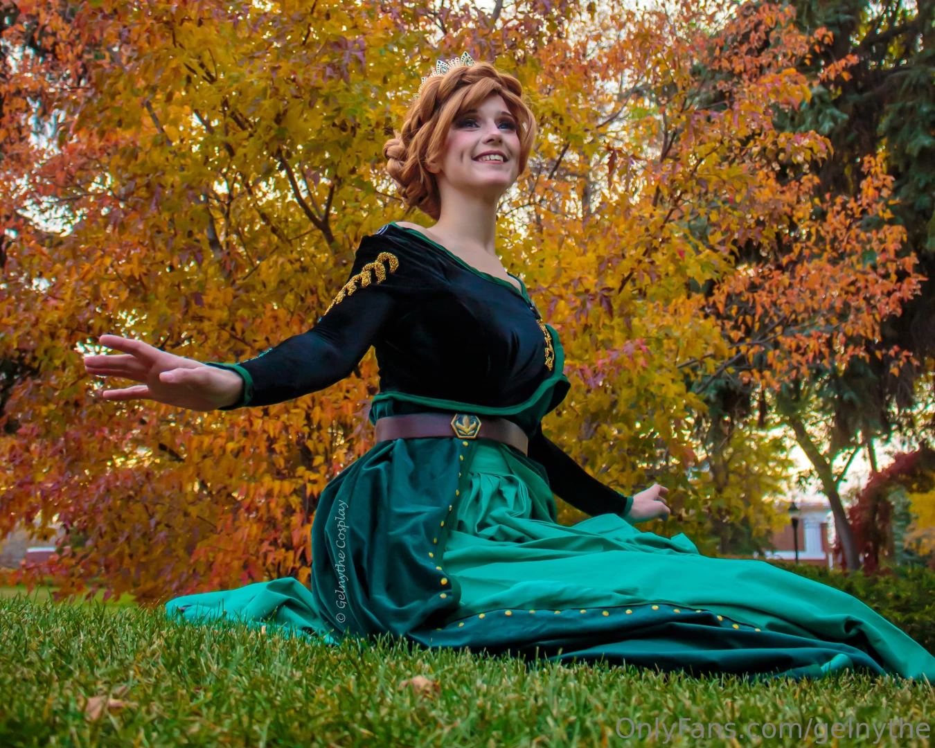 Going through my backlog and trying to decide which photoset to post part 3 