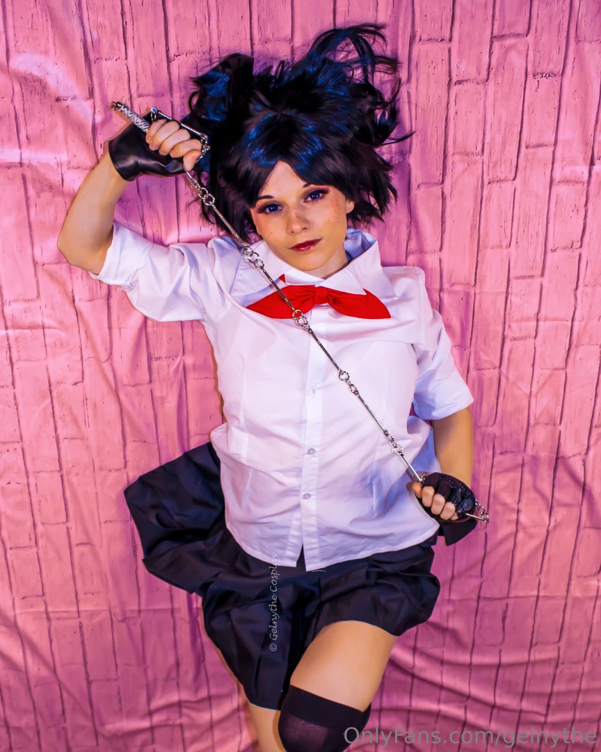 Going through my backlog and trying to decide which photoset to post part 6 