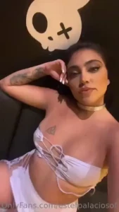 En el antro port ndome mal