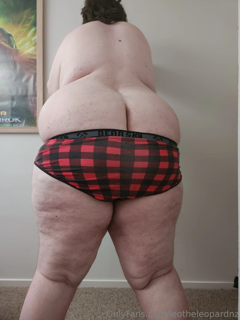 God look at how much of a lard covered fat boy i am now with ever meal part 4 