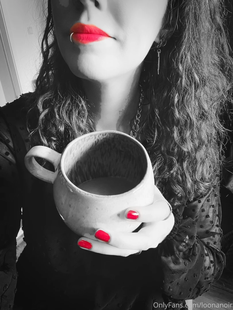 Good morning how are you hunnies i can t start the day without a cup 