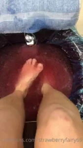 Got the most satisfying jelly pedicure the other day part 1