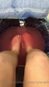 Got the most satisfying jelly pedicure the other day
