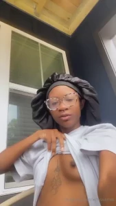 Flashing my tits on my balcony