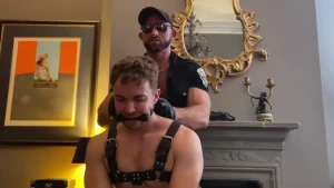 Some fetish fun with gabrielcross had a great time exploring his