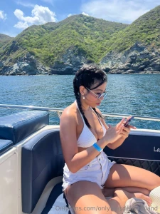 Alejandra gomezz hola ich bin alejandra 26 mit der sonne spaniens im part 12