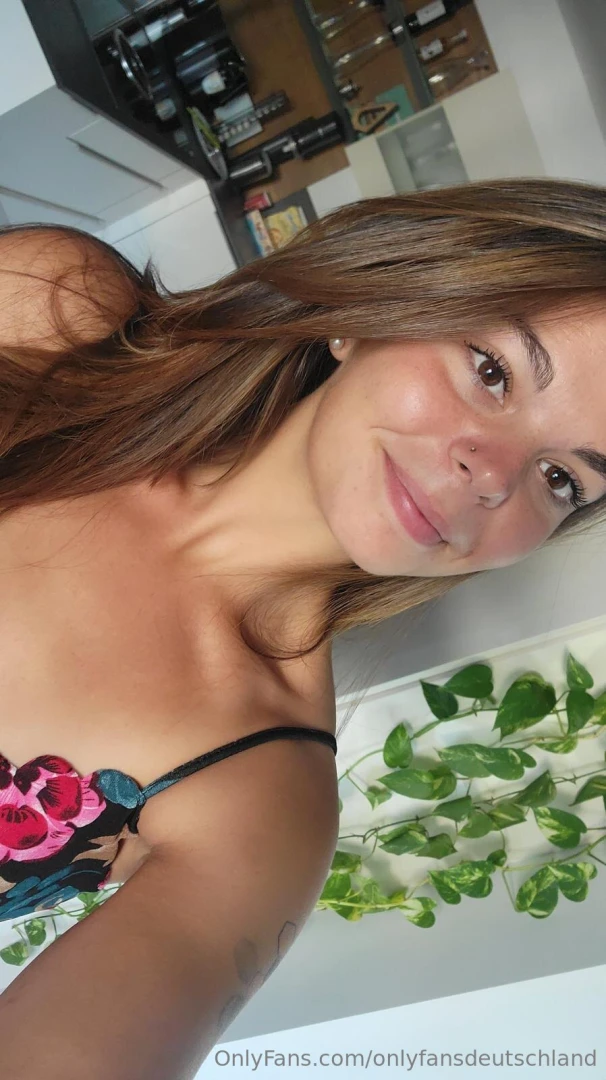 Luna fischer hey ich bin lola wenn du jemanden suchst der gerne part 10 