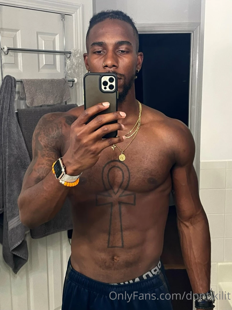 I know you want to lick every inch 