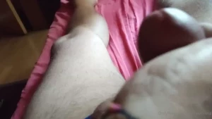 Rubbing my cock a little frotando un poco mi polla