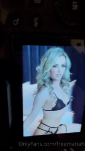 Happy saturday babe tip me a lucky 7 if you want to see the pictures