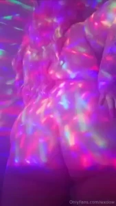 Turn your sound on for a nice ass slap