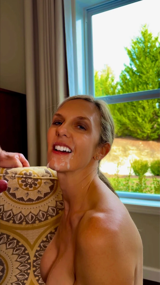 Watch me take this massive facial like a champ this is an award-worthy 
