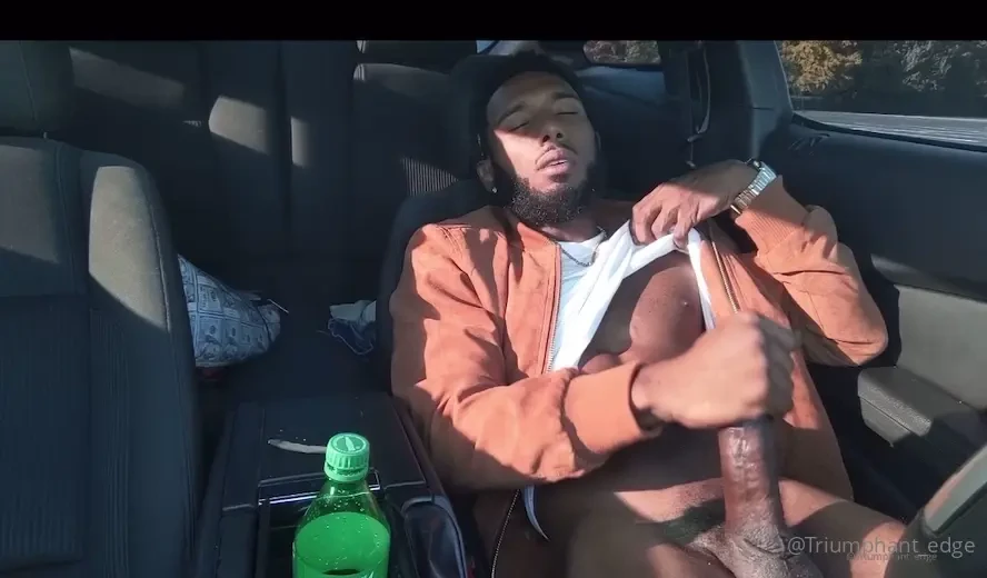 Spend some alone time w me in the car while i jack check your messages 