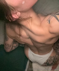 How can i please you today i need some new photo sets for content