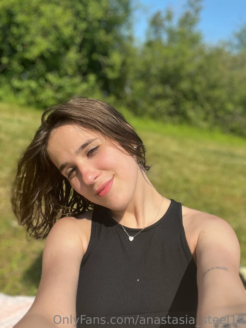 Hello my dears today i want to share a piece of my life with you i can 