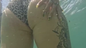 Visto che in privato ci chiedete come vanno le vacanze vi lasciamo