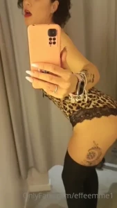 Vi porto nel camerino con me dove ogni volta entro per provarmi i