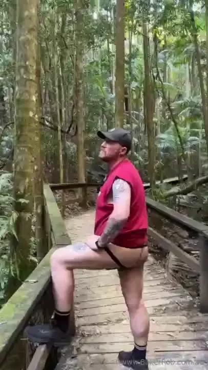 Cum get lost in the forest with me 