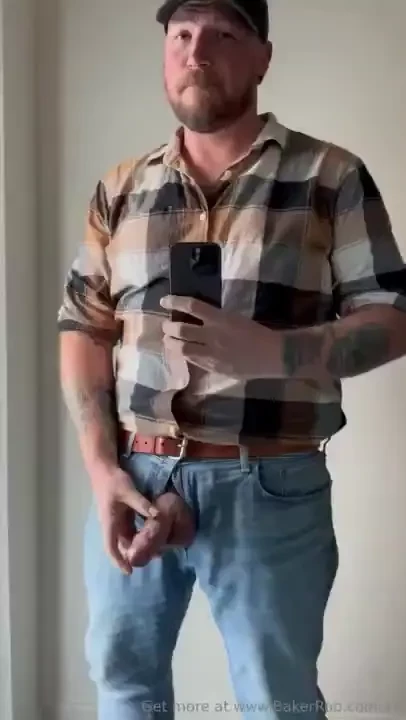 I just made a new solo jerk off video i ll share it a bit later but 