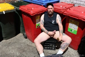 Any boys want a share dads beer