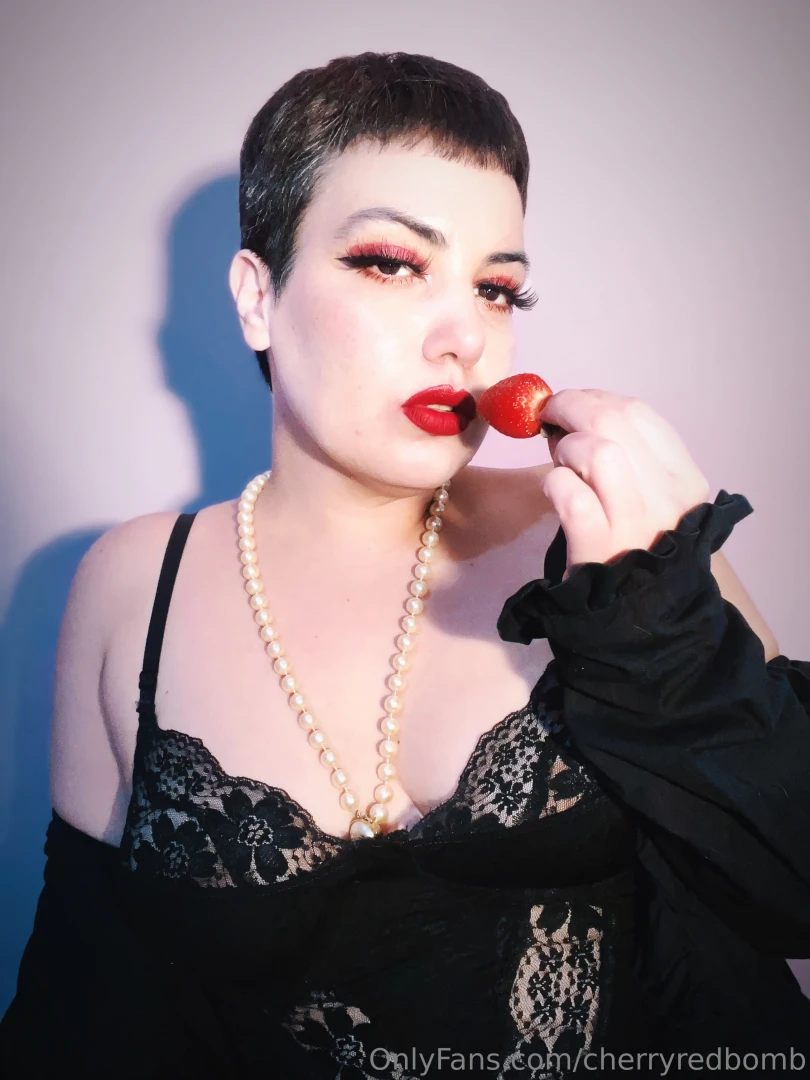 I want to be your favorite dessert 