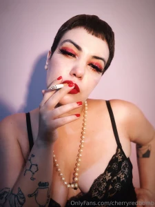 Open your mouth and enjoy my smoke