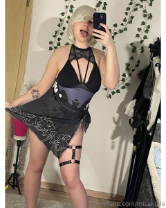 2b is waiting for your juicy cock part 1